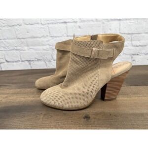 Sole Society Perforated Suede Ankle Booties Block Heel Side Zip Tan Women's 9B